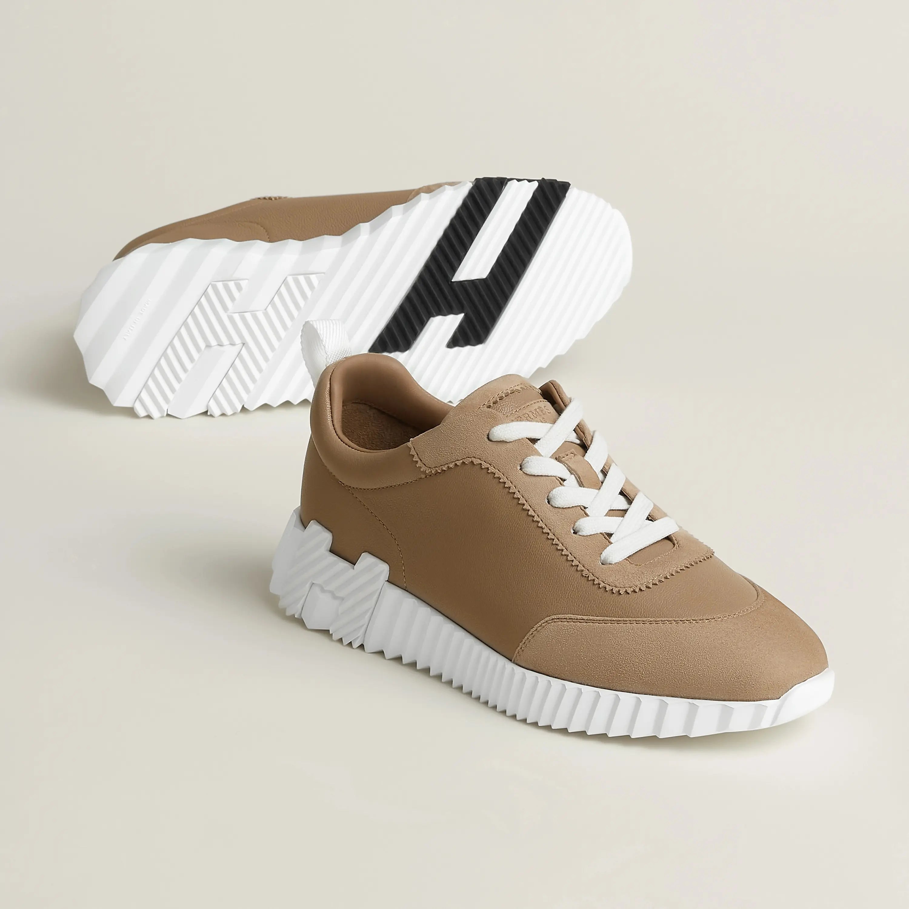 Hermes Bouncing Leder Sneaker Herren beige aus Vollleder und Wildleder mit weißer Plateausohle