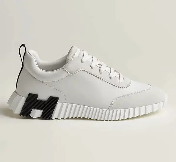 Hermes Bouncing Sneaker weiß Herren Rückansicht mit schwarzem H und weißer Plateausohle